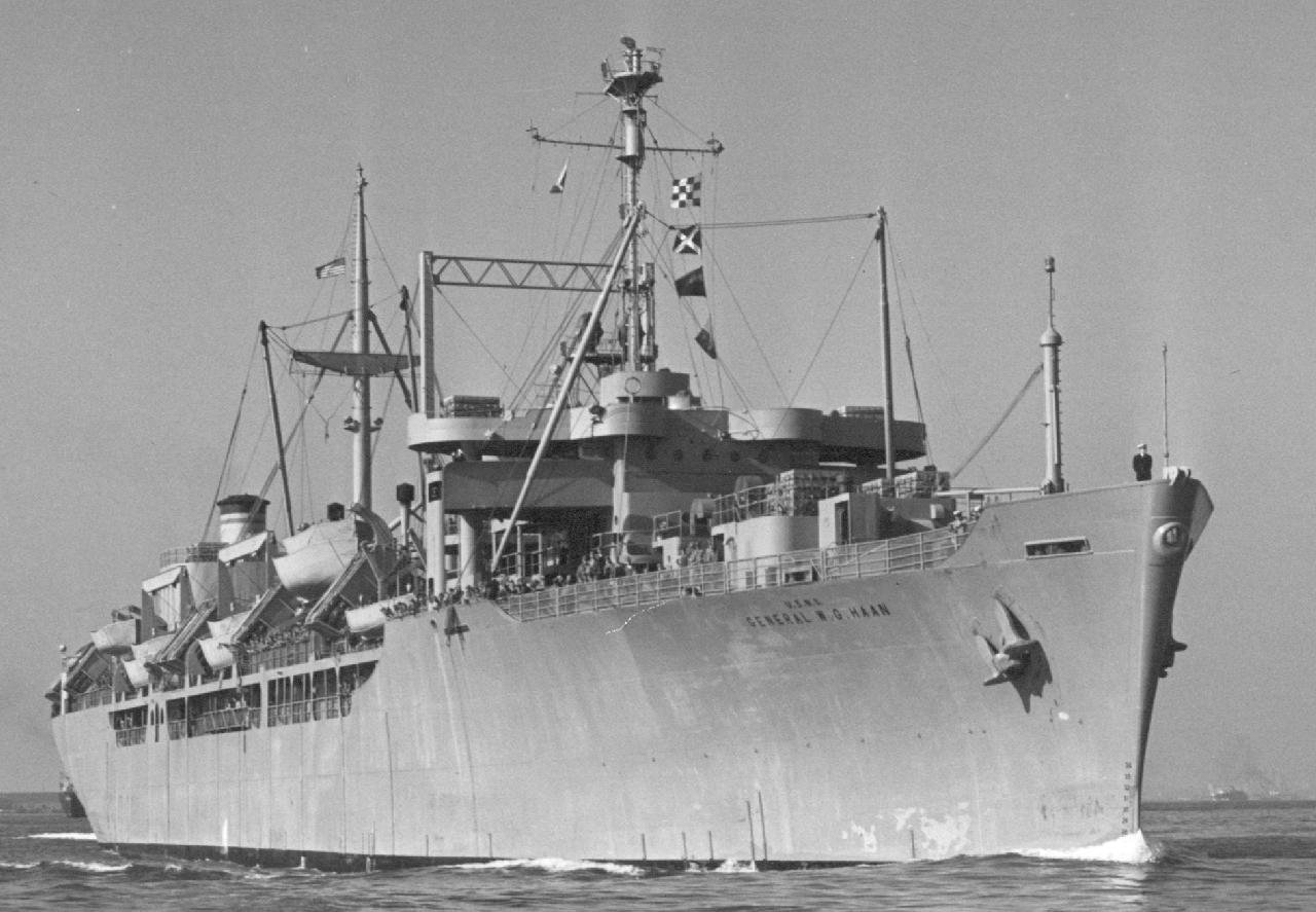 Birliklerimizi taşıyan USNS General W.G. Haan isimli nakliye gemisi.